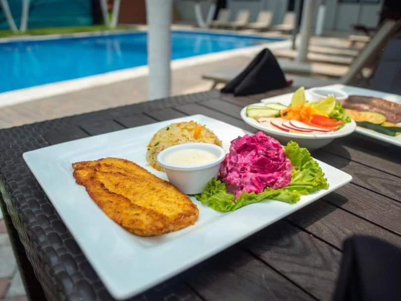Mi Tierra Hotel Y Restaurante San Luis Ngoại thất bức ảnh