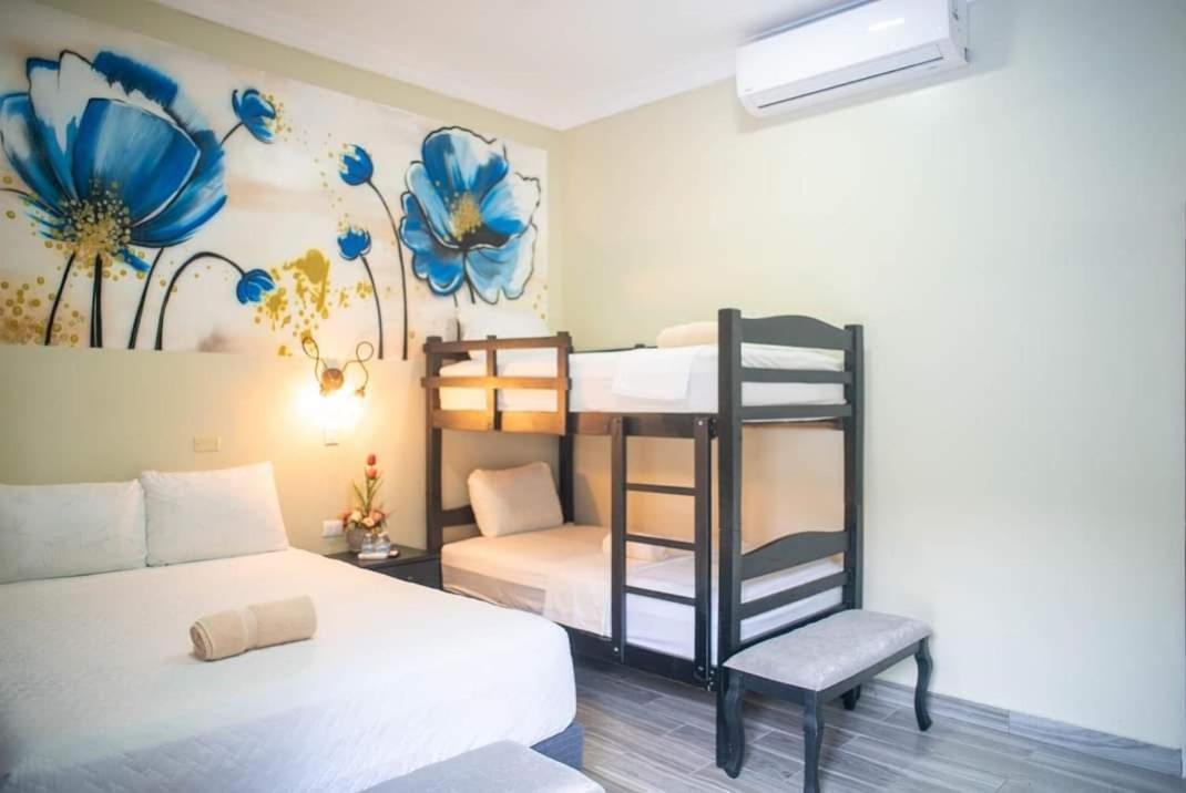Mi Tierra Hotel Y Restaurante San Luis Ngoại thất bức ảnh